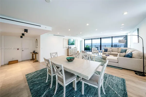 $3,950,000 | 1930 Bay Drive, Unit 1, Miami Beach, FL 33141