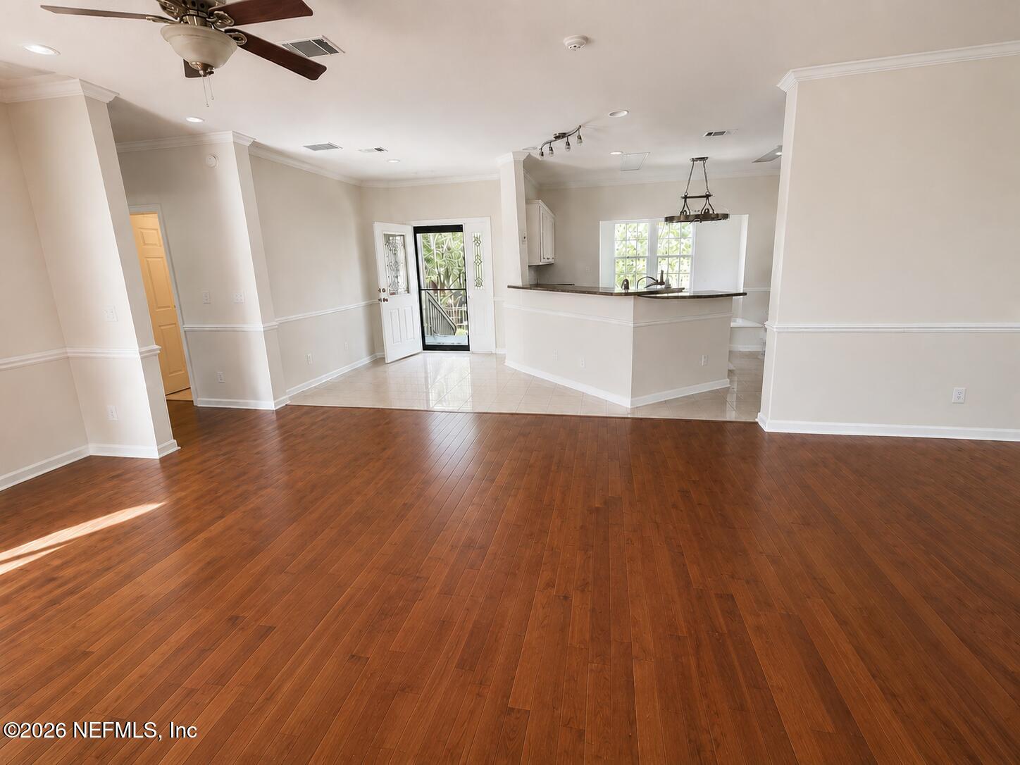 735 Hough Farm Road Quincy, FL 32352 - Photo 7 of 24 Living Room/Entry