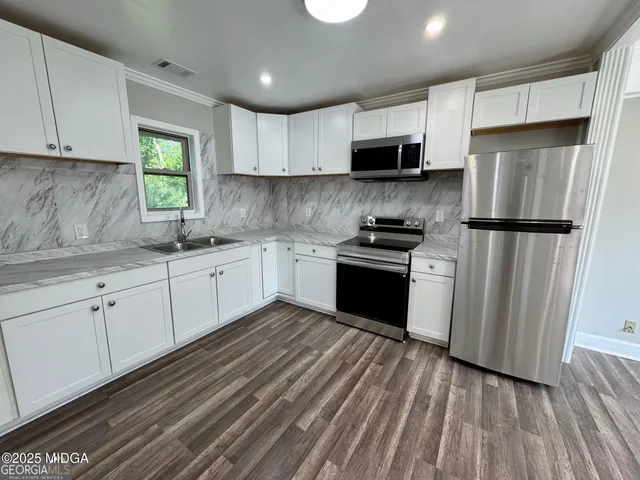 $1,500 | 1930 Northbrook Avenue, Macon, GA 31201