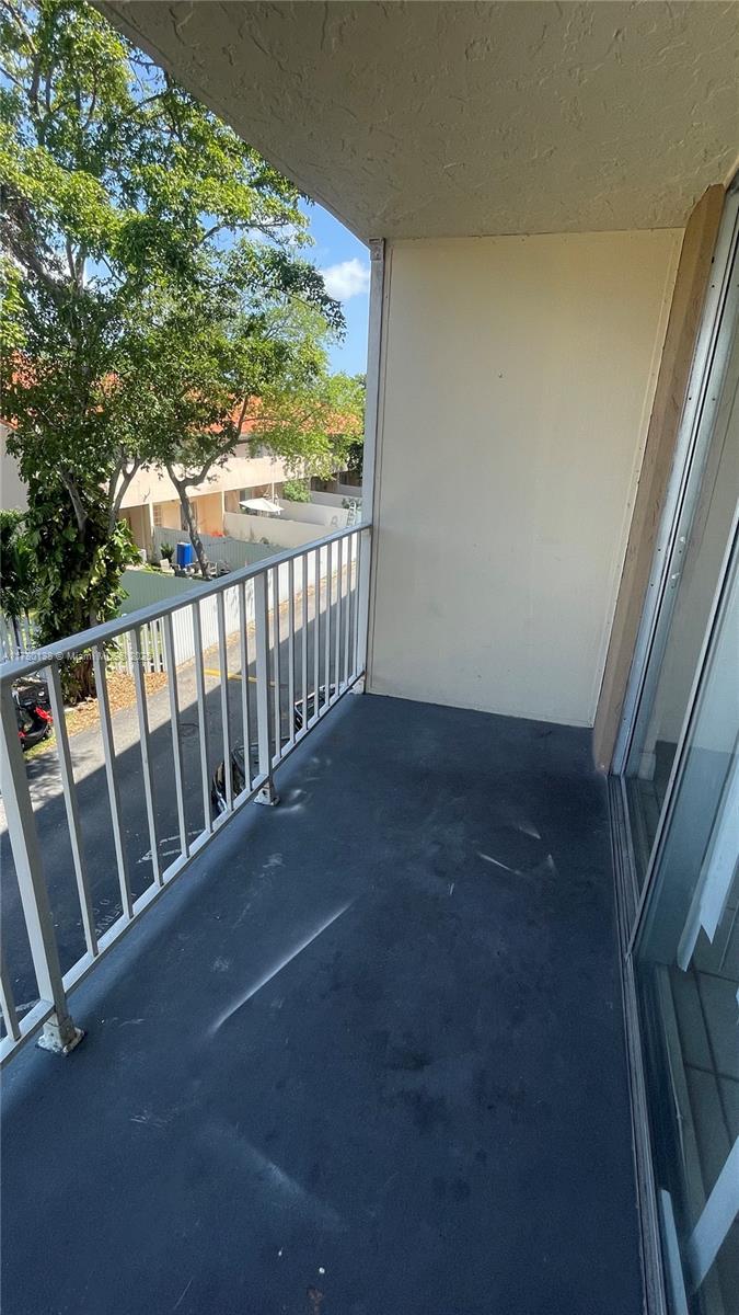 1805 Sans Souci Boulevard, Unit 302R North Miami, FL 33181 - Photo 25 of 33 a view of balcony