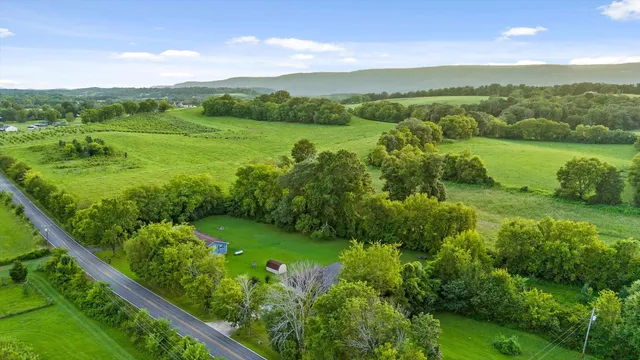 $429,000 | 5407 Alvin C York Highway, Whitwell, TN 37397