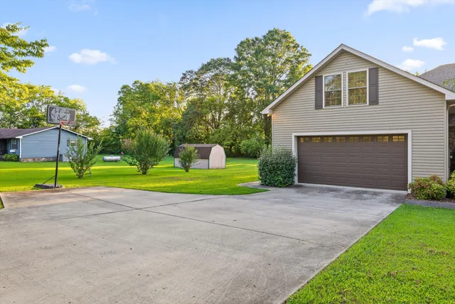 $429,000 | 5407 Alvin C York Highway, Whitwell, TN 37397