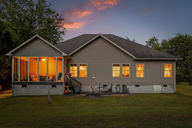 $429,000 | 5407 Alvin C York Highway, Whitwell, TN 37397