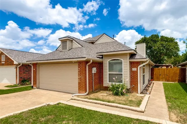 $358,000 | 2105 Glen Heights Drive, Garland, TX 75044
