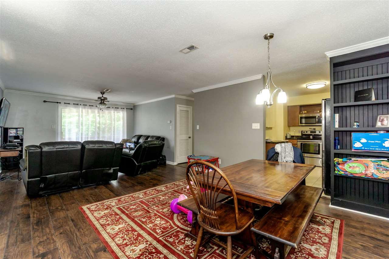 547 Pine Ridge Place, Unit 547 Raleigh, NC 27609 - Photo 10 of 27 Photo 10