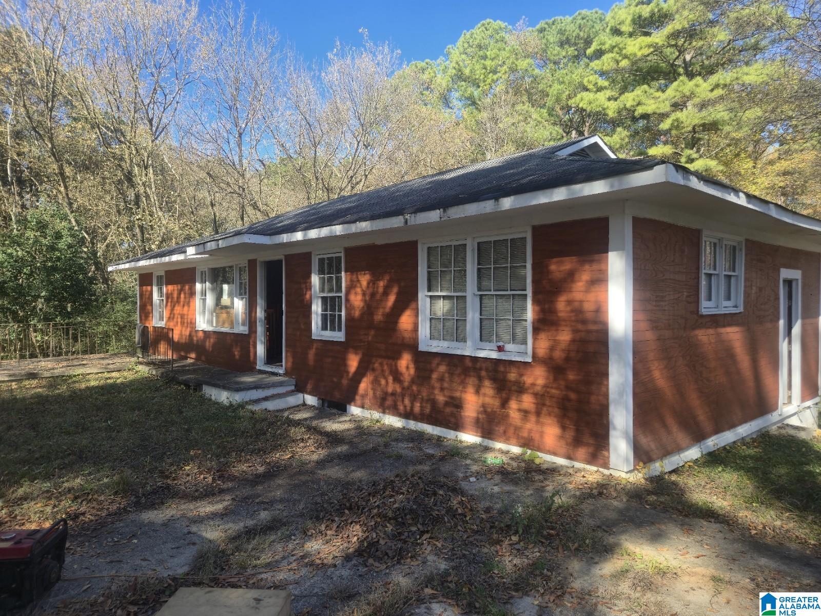 900 Ridge Place, Unit 4 Birmingham, AL 35214 - Photo 1 of 9