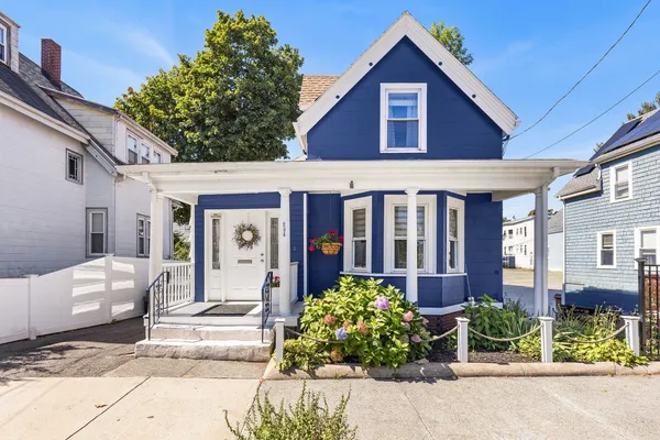 $599,900 | 294 Eastern Avenue, Lynn, MA 01902
