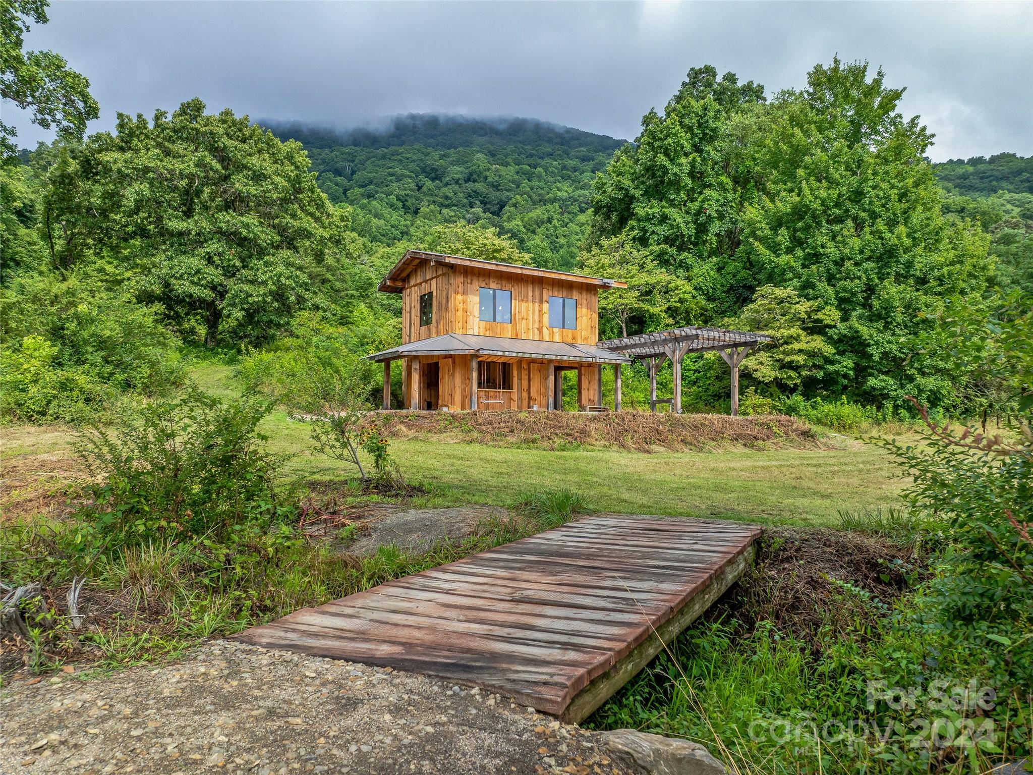 1397 Newfound Road Leicester, NC 28748 - Photo 23 of 48