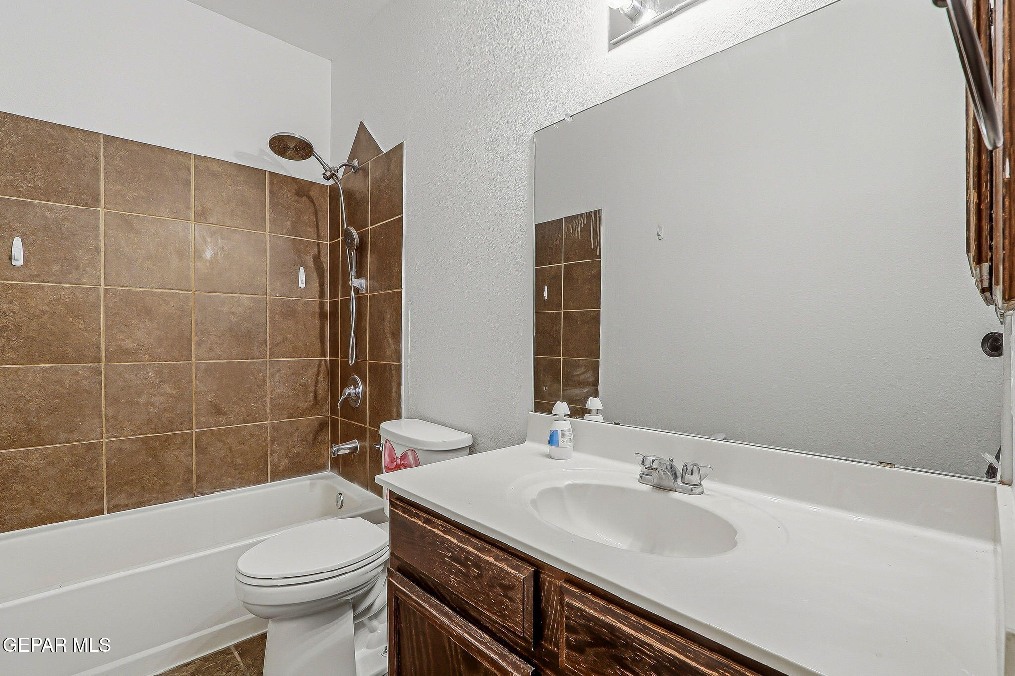 8513 Del Rivers El Paso, TX 79907 - Photo 28 of 33 44-Bath 1
