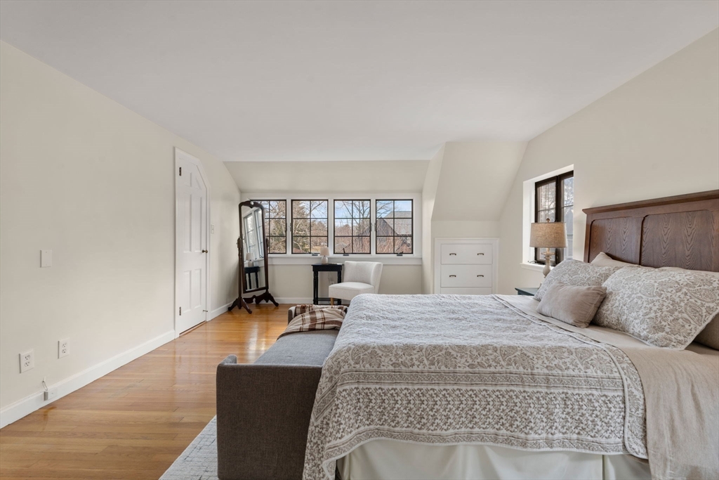 100 Larchmont Road Melrose, MA 02176 - Photo 12 of 38 Gallery Image 12