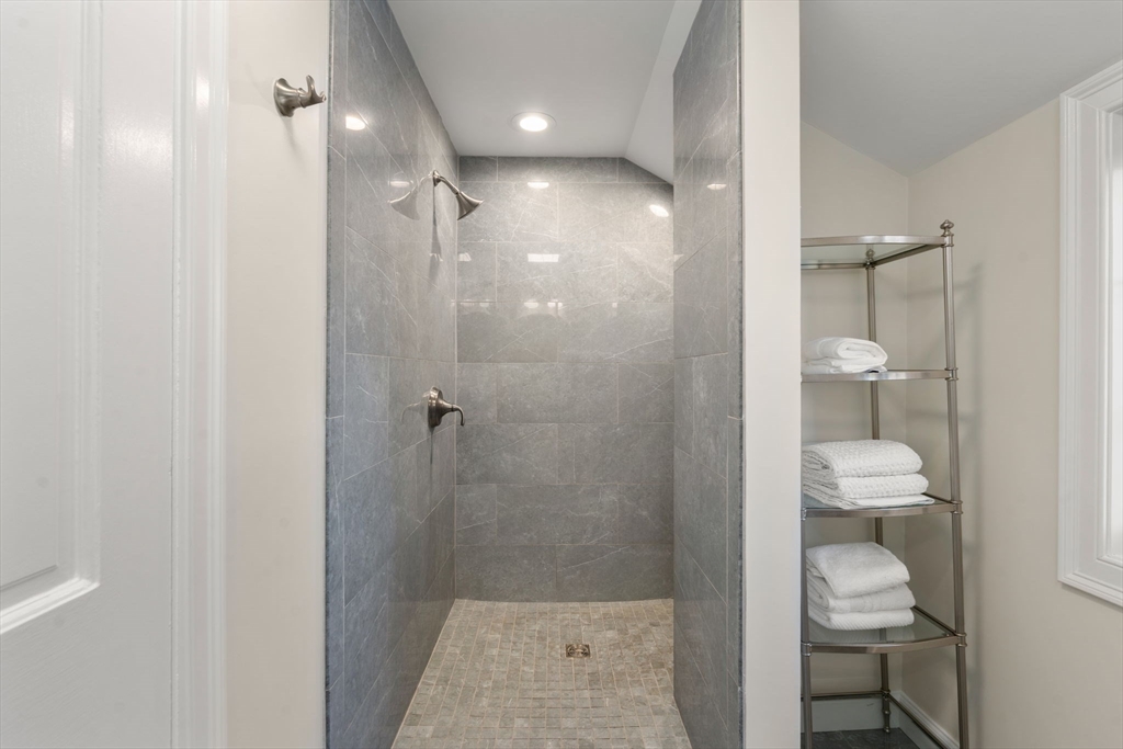 100 Larchmont Road Melrose, MA 02176 - Photo 14 of 38 Gallery Image 14