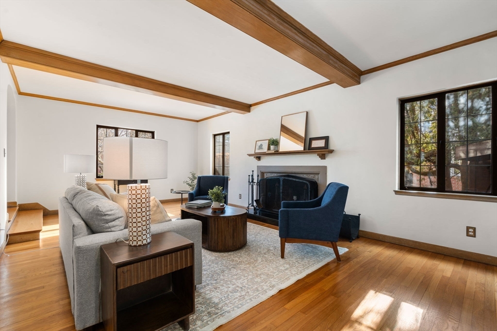 100 Larchmont Road Melrose, MA 02176 - Photo 2 of 38 Gallery Image 2