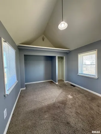 $79,900 | 902 East Pierce Street, Macomb, IL 61455