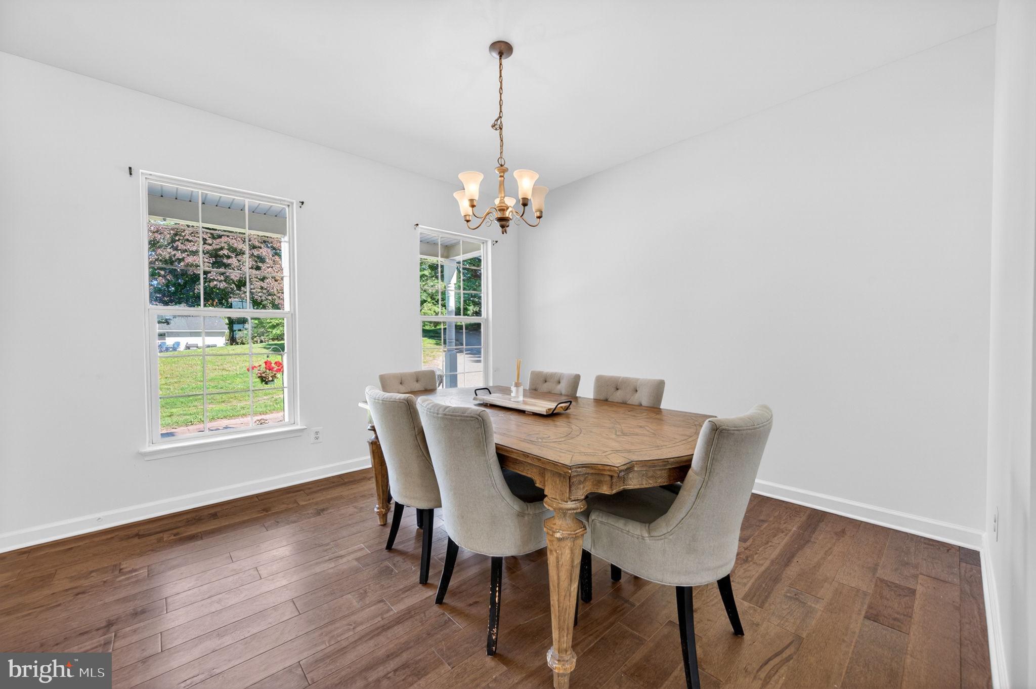 8840 Mapleville Road Mount Airy, MD 21771 - Photo 11 of 106 light and bright dining room