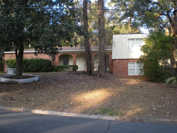$2,000 | 1919 Nanticoke Circle, Tallahassee, FL 32303