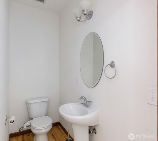 $679,500 | 2119 20th Street, Anacortes, WA 98221