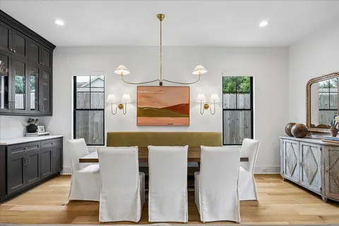 $1,399,500 | 1806 Cheshire Lane, Houston, TX 77018