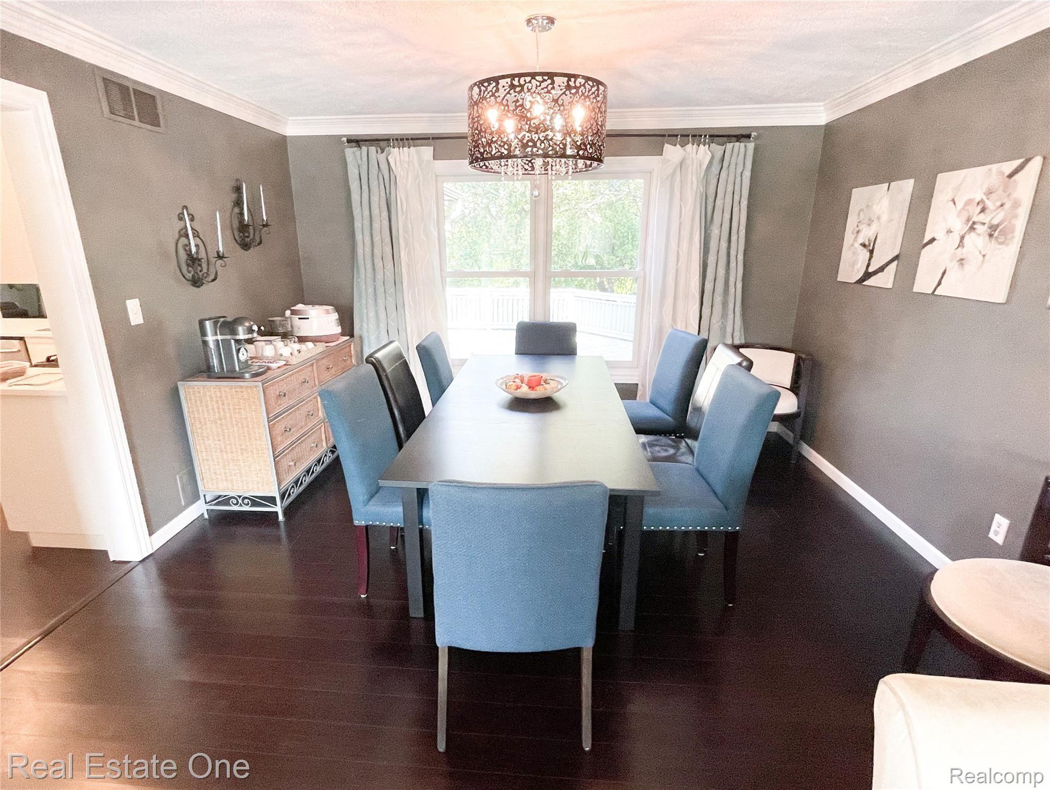 2690 Winter Park Road Rochester, MI 48309 - Photo 26 of 39 Dining Room