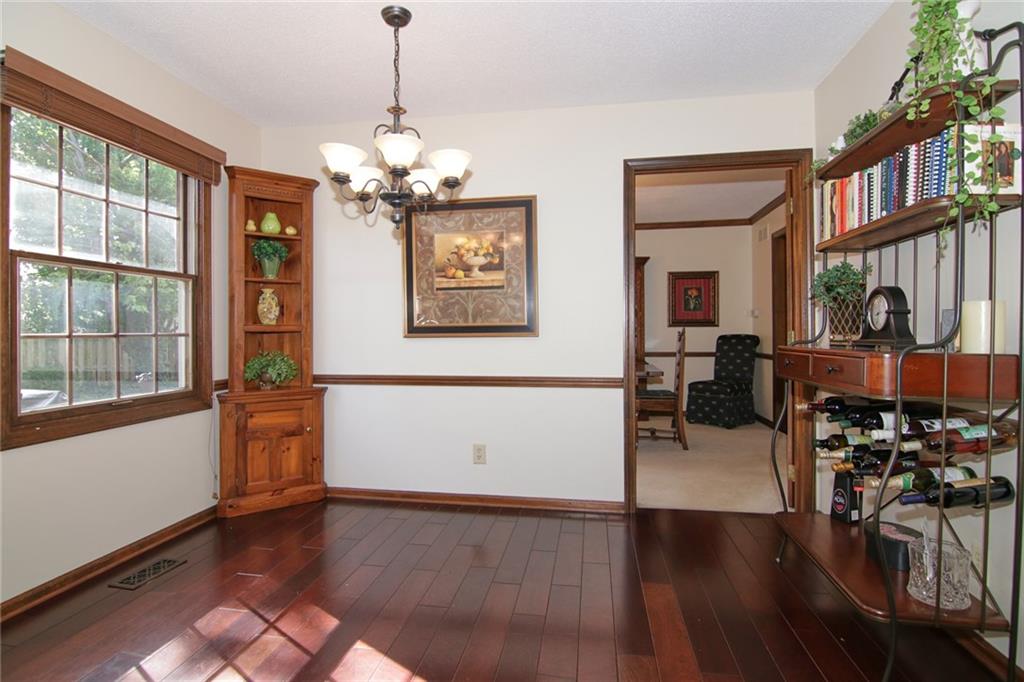 12559 Charing Cross Road Carmel, IN 46033 - Photo 14 of 29 Gallery Image 14