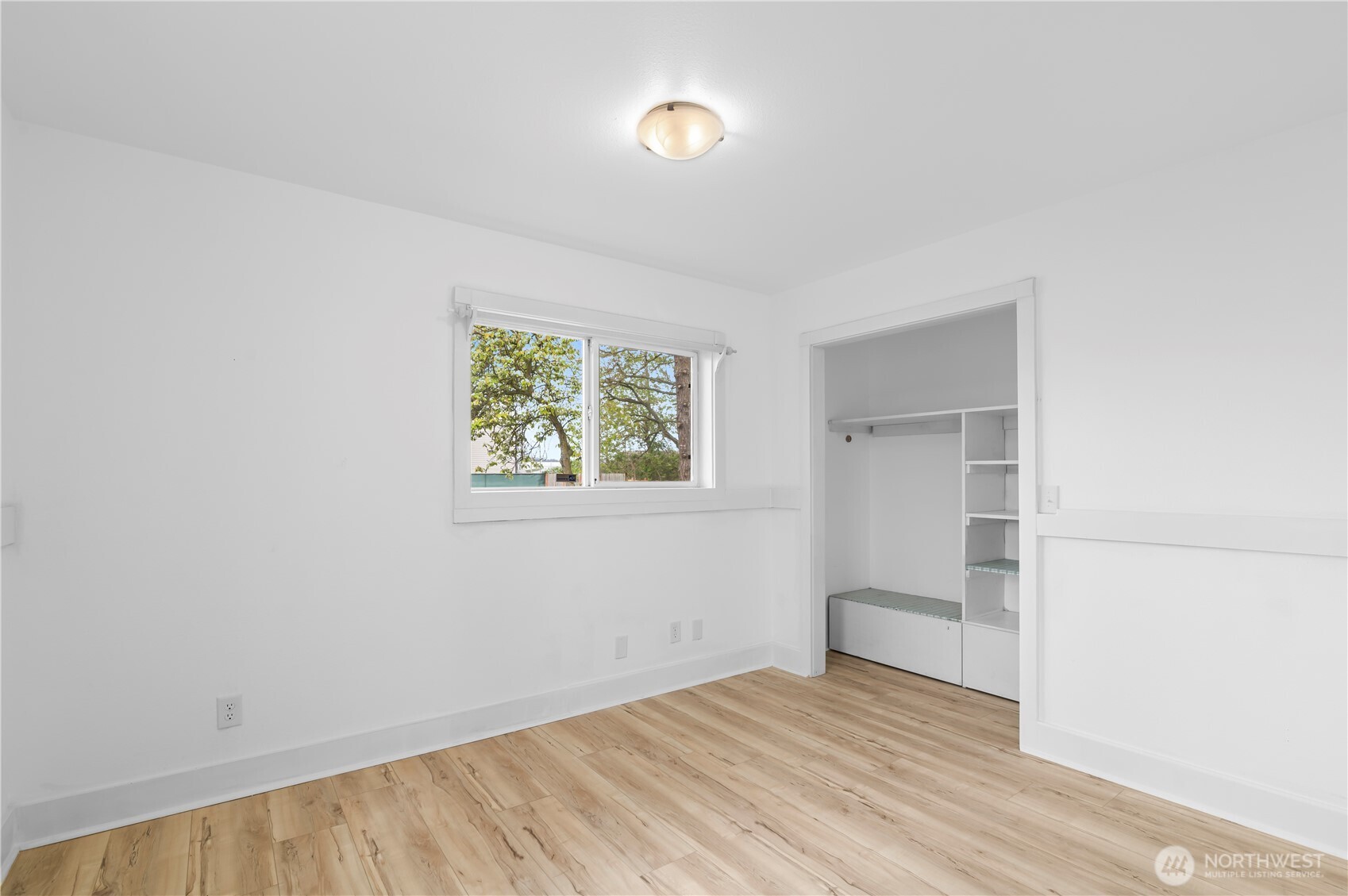 2565 Finkbonner Road Bellingham, WA 98226 - Photo 21 of 31 Gallery Image 21