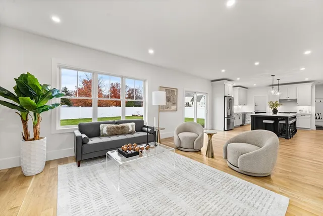 $1,799,000 | 6 Callahan Drive, Woburn, MA 01801