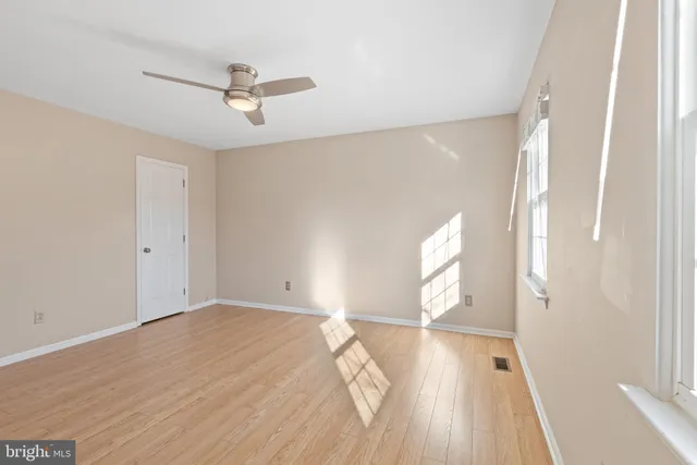 $410,000 | 16 Hawthorne Avenue, Newark, DE 19711