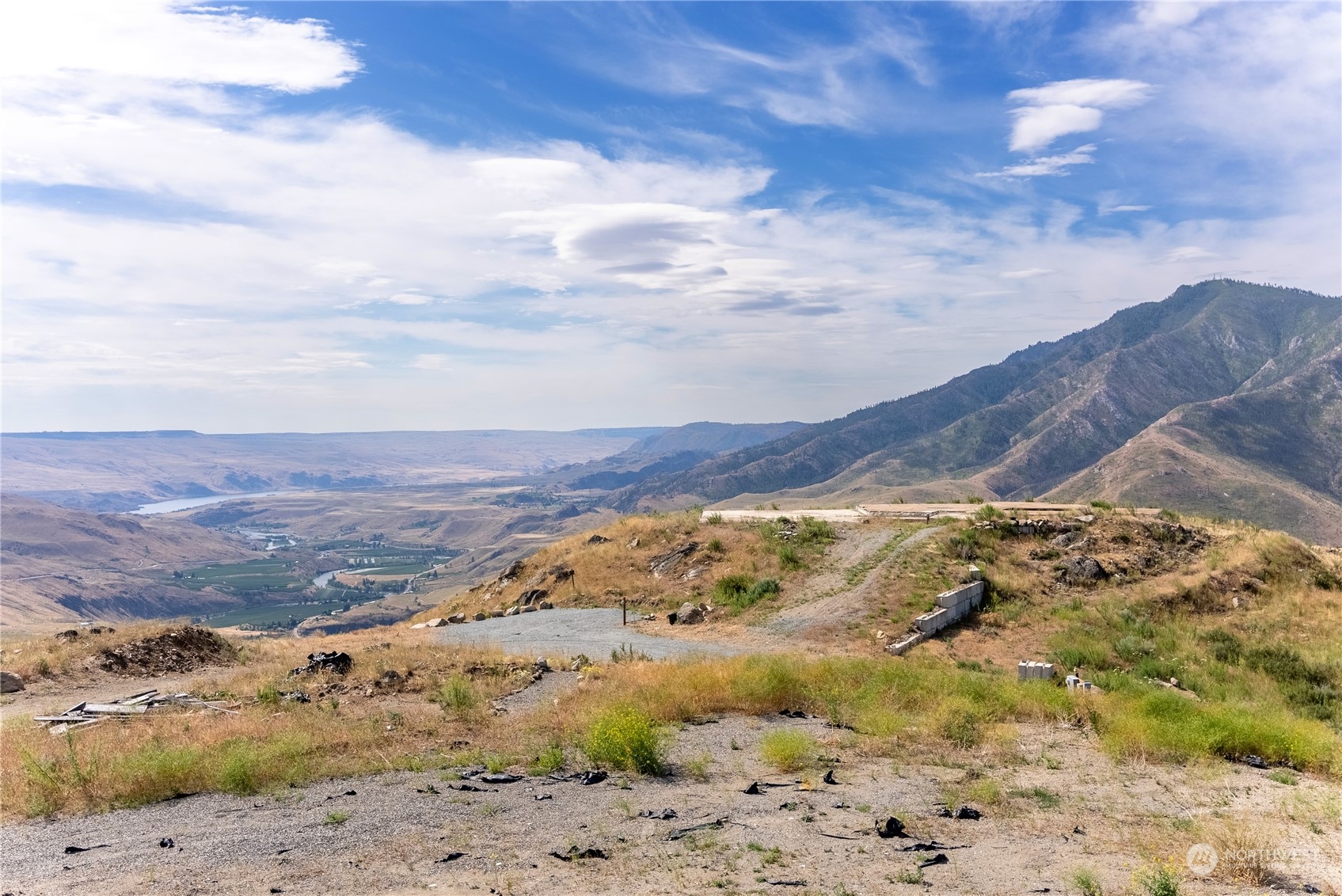 63 Sky Ridge Road Pateros, WA 98846 - Photo 19 of 40 Gallery Image 19