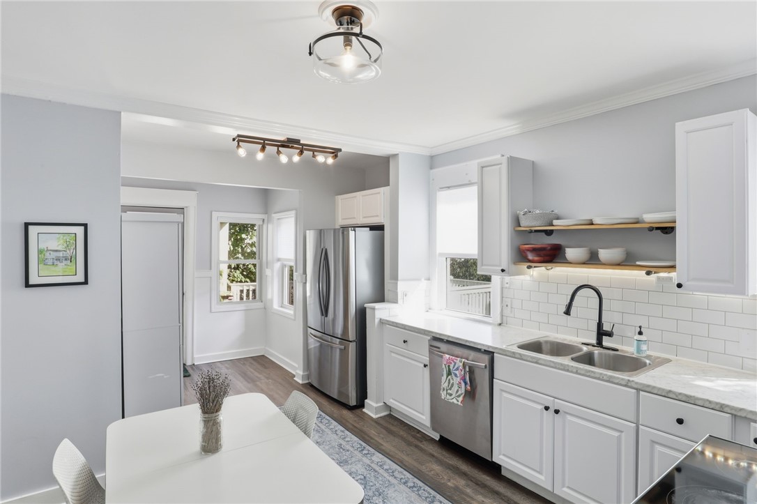 158 Merriman Street Rochester, NY 14607 - Photo 11 of 40