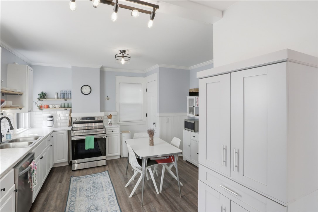 158 Merriman Street Rochester, NY 14607 - Photo 12 of 40