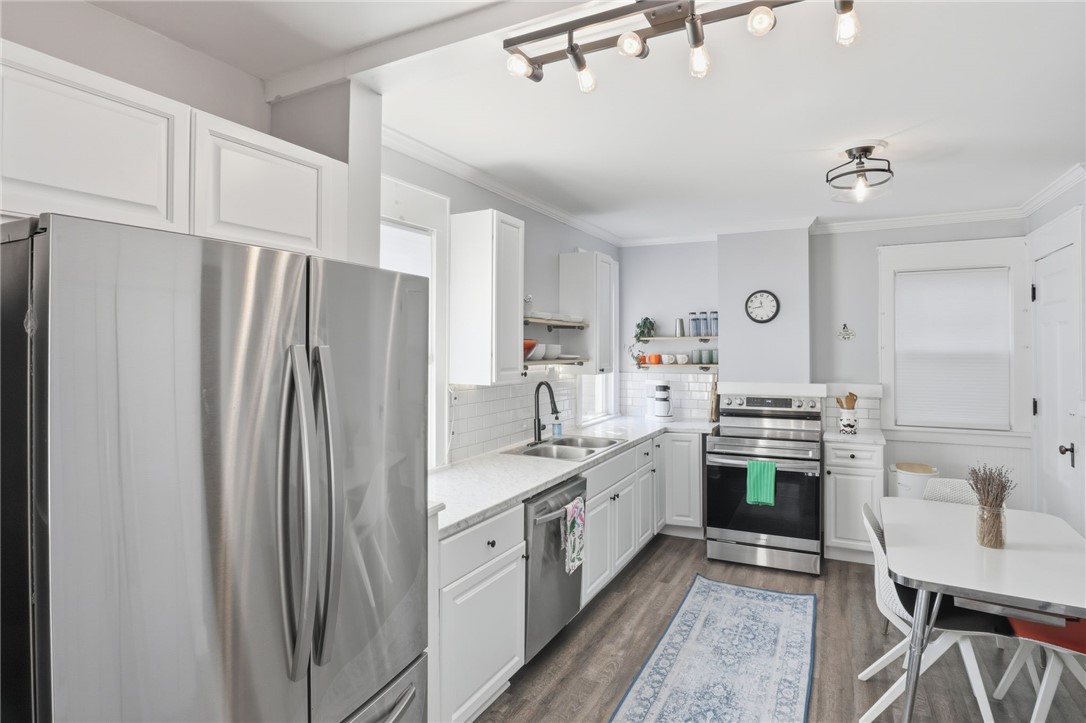 158 Merriman Street Rochester, NY 14607 - Photo 13 of 40