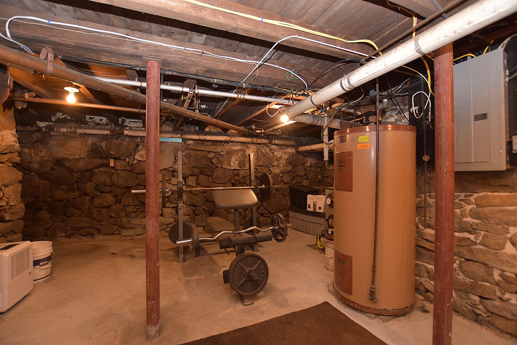 210 South Main Street Coventry, RI 02816 - Photo 11 of 15