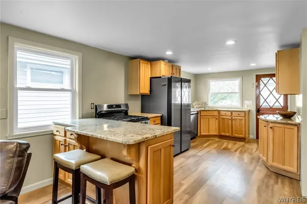 $185,000 | 54 North Shore Drive, Hamburg, NY 14219