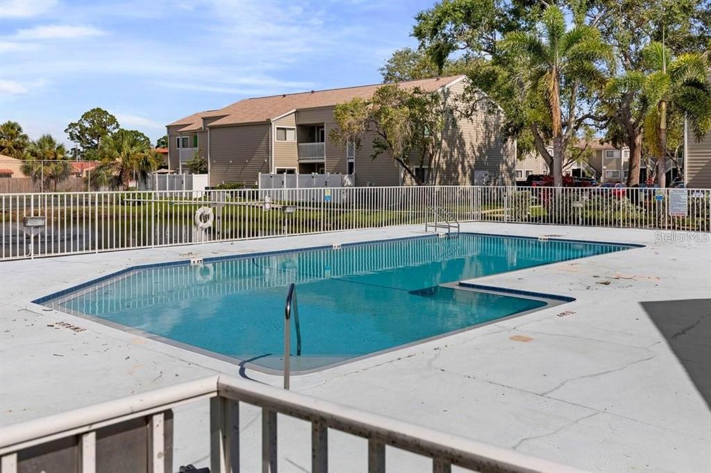 7298 Ulmerton Road, Unit 602 Largo, FL 33771 - Photo 4 of 6