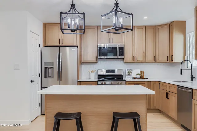 $409,900 | 6718 North 30th Avenue, Phoenix, AZ 85017