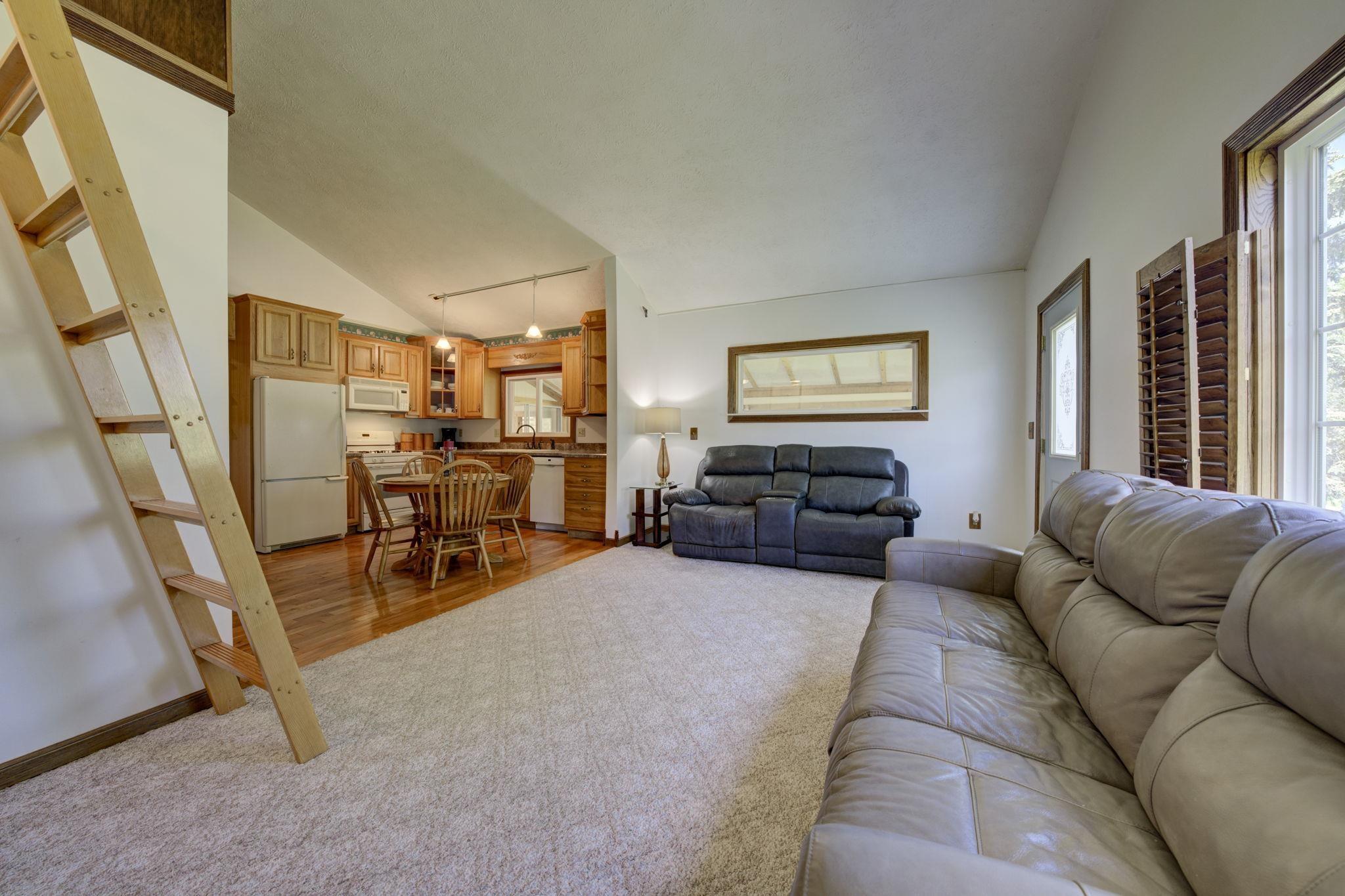 2072 East Potter Road Traverse City, MI 49696 - Photo 10 of 47