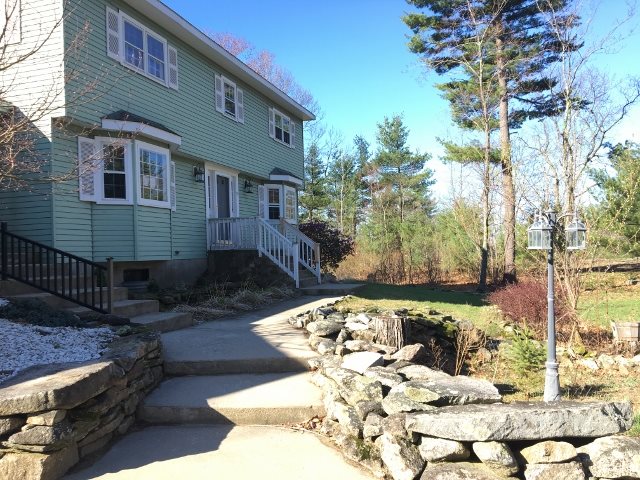 95 Foster Road Milford, NH 03055 - Photo 3 of 34