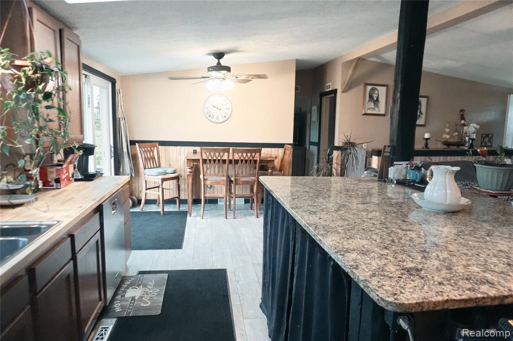 4288 Castle Road North Branch, MI 48461 - Photo 6 of 16