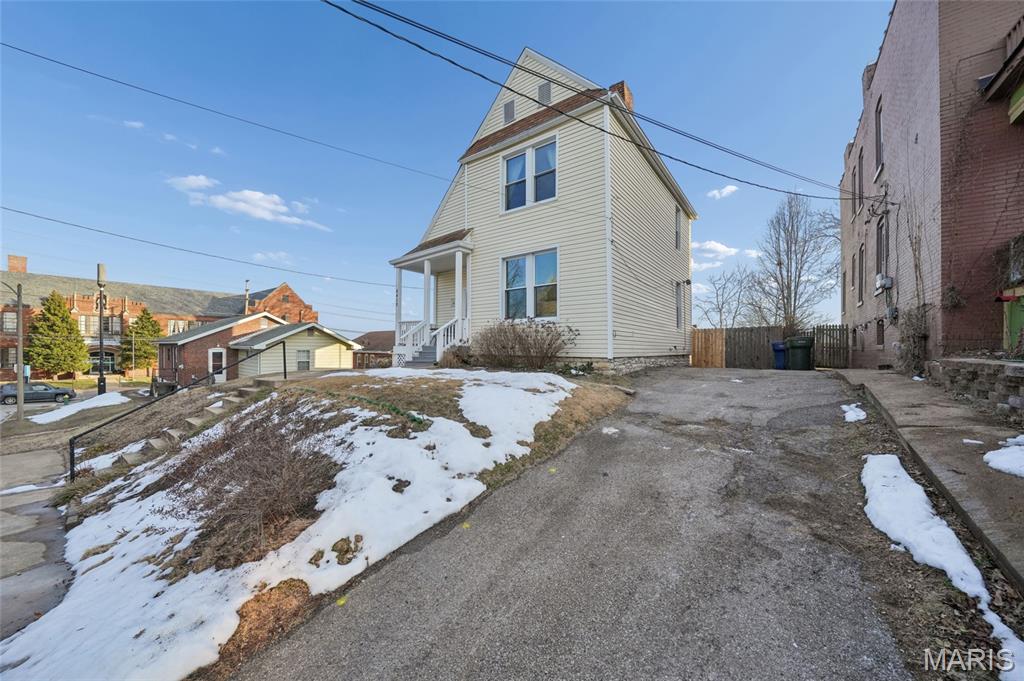 6410 Wade Avenue St. Louis, MO 63139 - Photo 3 of 45