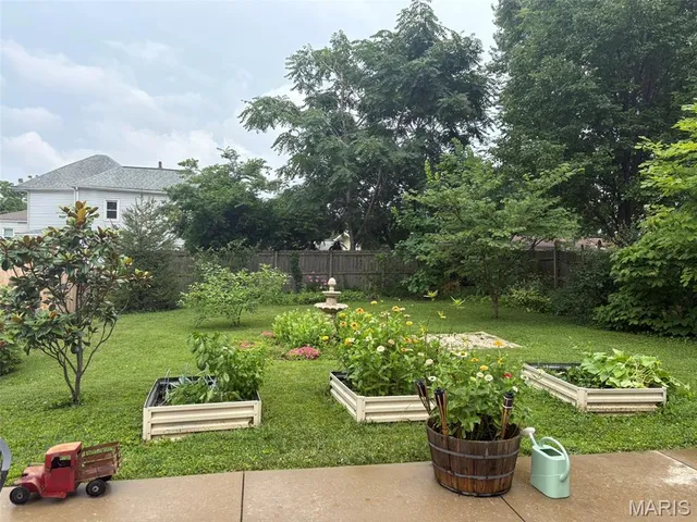 $325,000 | 6410 Wade Avenue, St. Louis, MO 63139