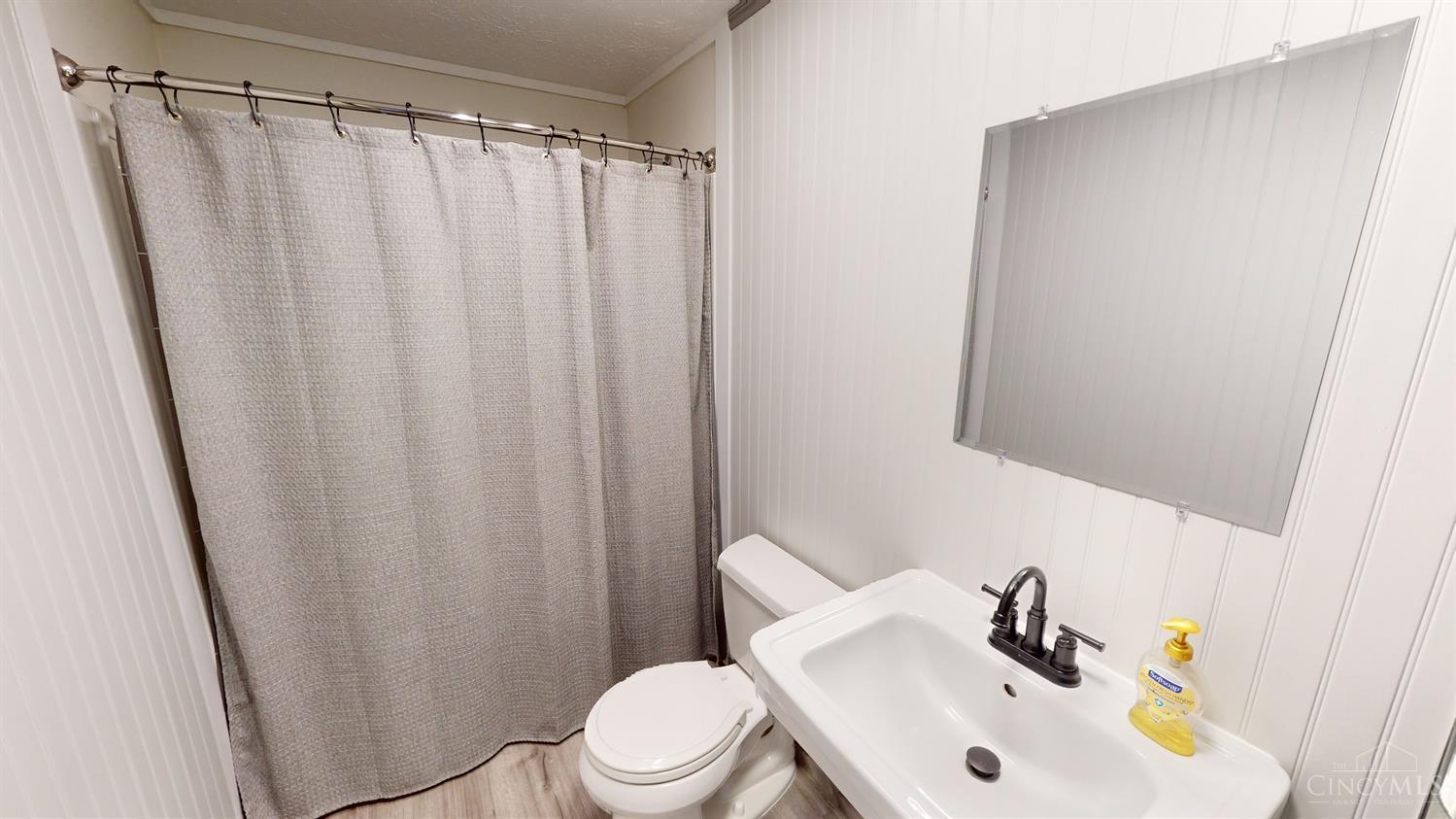668 Barg Salt Run Road Cincinnati, OH 45244 - Photo 8 of 23 Gallery Image 8