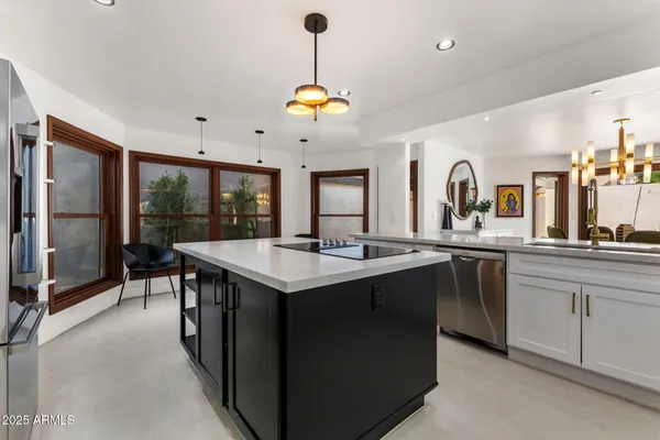 $774,999 | 8915 North Drey Lane, Phoenix, AZ 85021