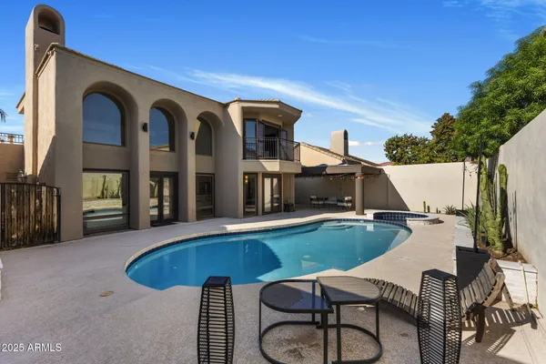 $774,999 | 8915 North Drey Lane, Phoenix, AZ 85021