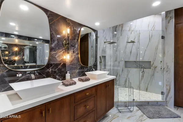 $774,999 | 8915 North Drey Lane, Phoenix, AZ 85021