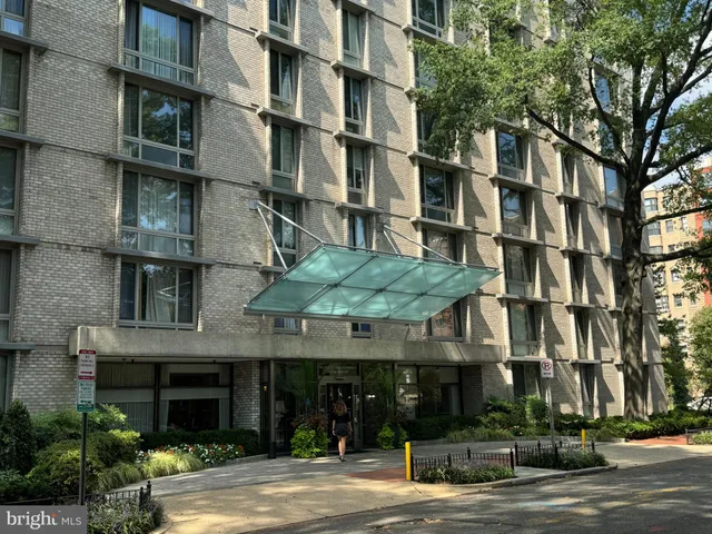 $207,500 | 950 25th Street Northwest, Unit 213N, Washington, DC 20037