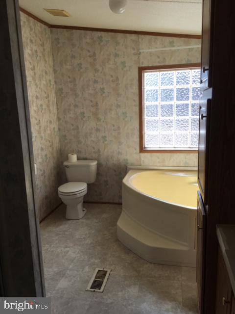 740 East Butter Road Dover, PA 17315 - Photo 13 of 27
