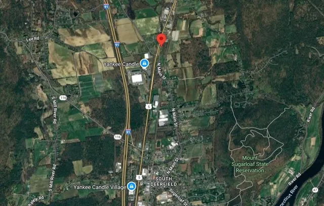 a close up of a shower