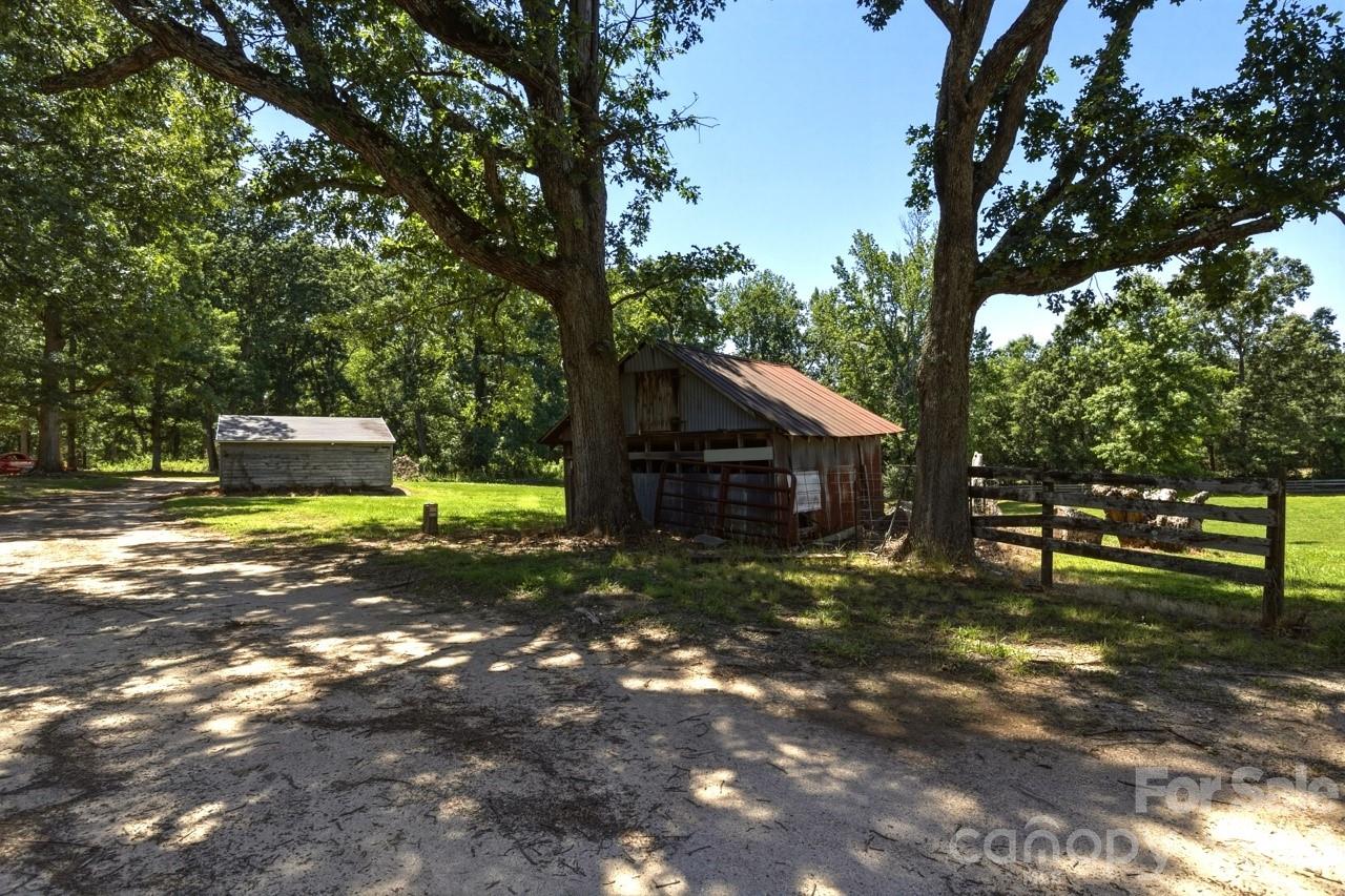 3443 Tryon Courthouse Road Cherryville, NC 28021 - Photo 24 of 32