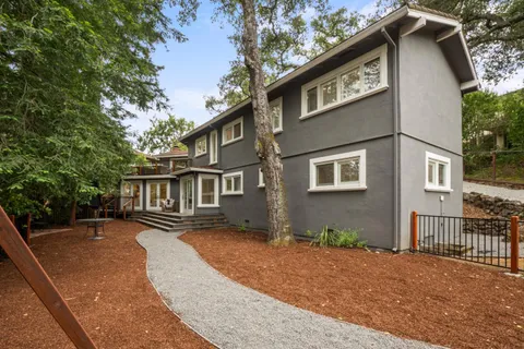 $3,250,000 | 25 Woodhue Court, Redwood City, CA 94062