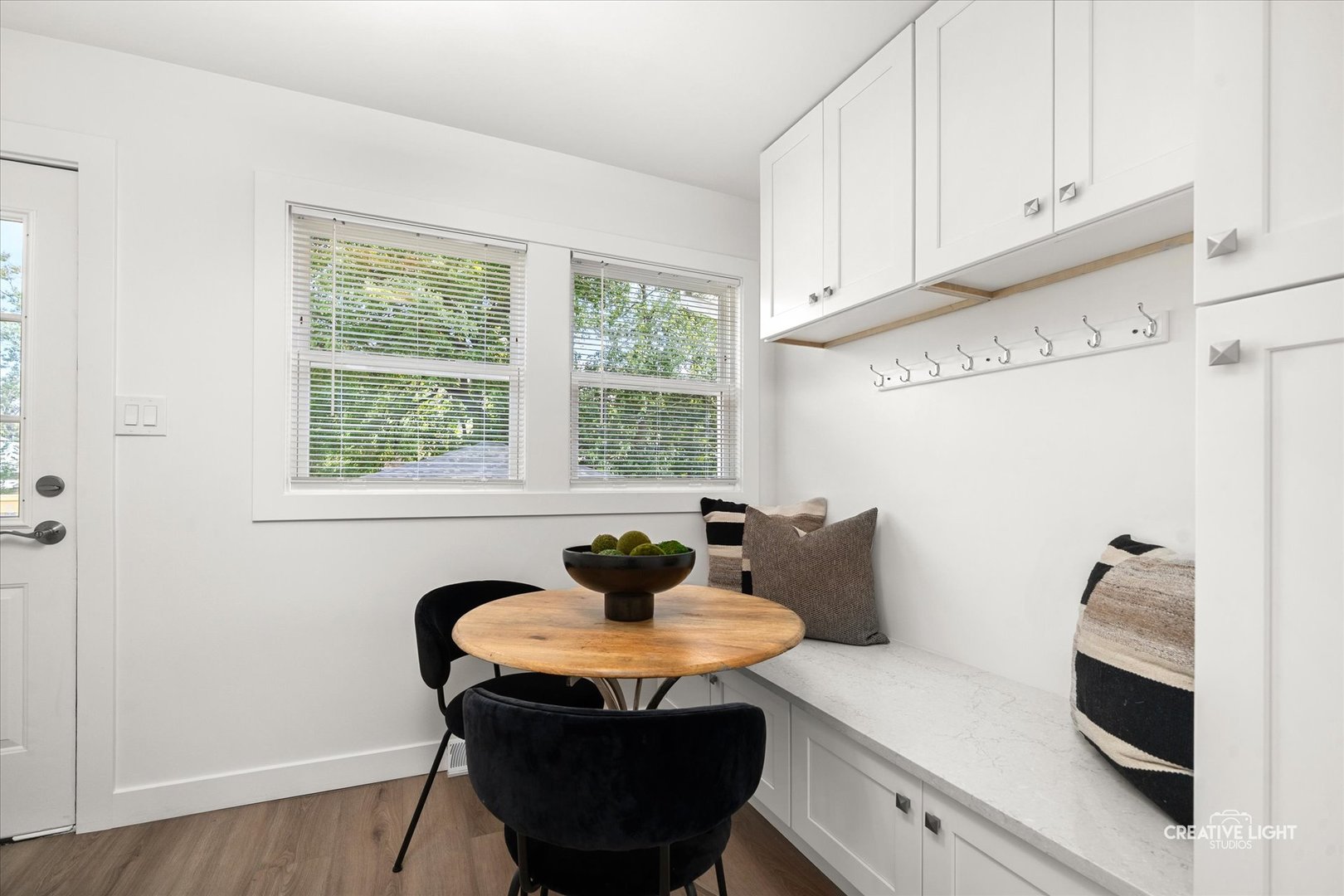 5505 Pershing Avenue Downers Grove, IL 60515 - Photo 13 of 28