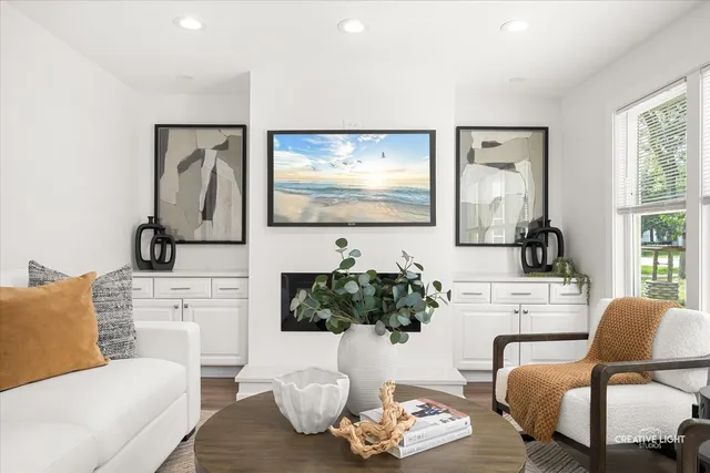 $400,000 | 5505 Pershing Avenue, Downers Grove, IL 60515